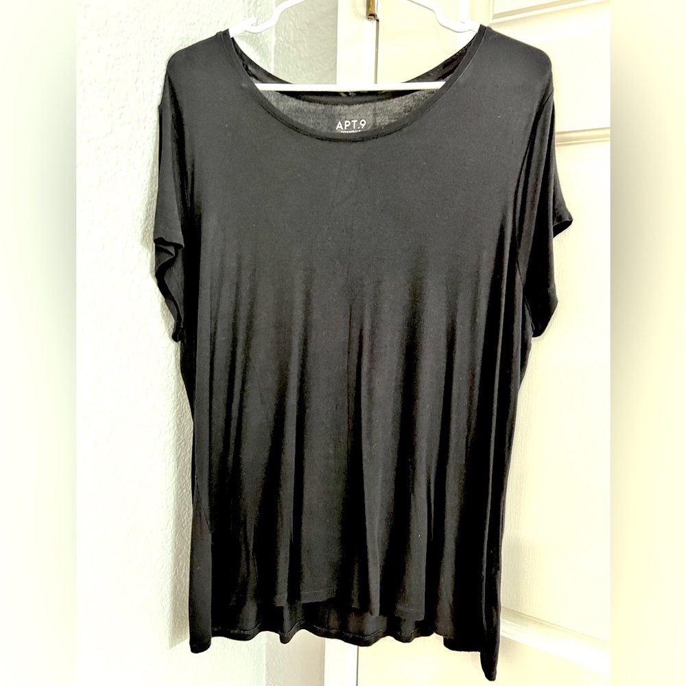 Apt 9 Flowy black top